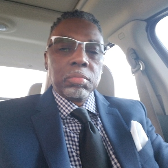 Meet your Posher, Jarvis - Picture 1 of 1